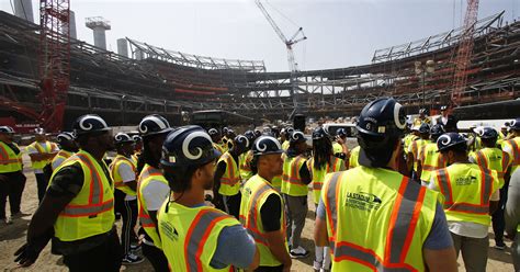 Coming attractions: LA Rams tour their palatial new stadium