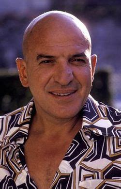 Telly Savalas (1922 - 1994) - Find A Grave Memorial