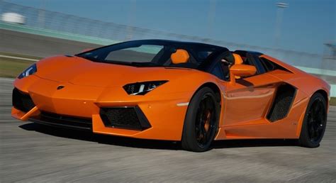 Lamborghini Aventador Roadster