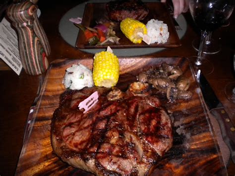 The biggest steak you’ll ever see- Aruba post #2 | A Boston Life