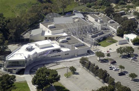 Cabrillo Marine Aquarium aerial | Gary Florin | Flickr