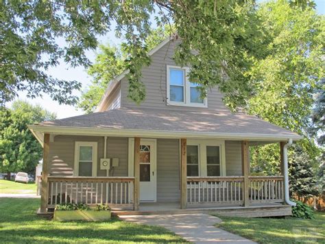 812 Main St, Harlan, IA 51537 | Trulia