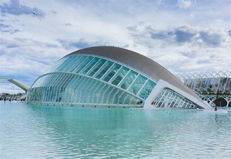 The 12 Best Things To Do in Valencia, Spain | CuddlyNest