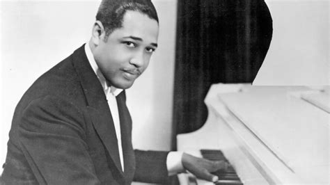 Duke Ellington - Pianist, Conductor, Songwriter - Biography.com