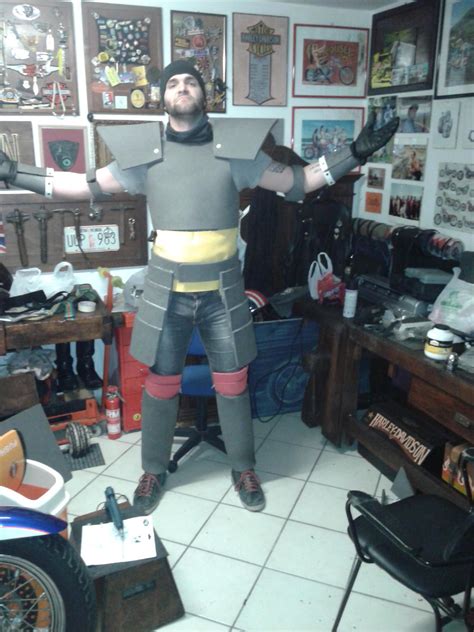 Giant Armor - Giant Dad Cosplay Dark Souls by Diego-Dydo-Nardelli on ...