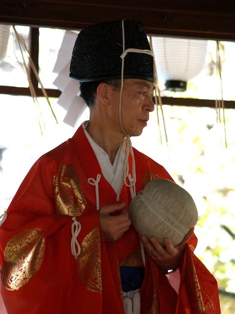 Kemari - Ancient Japanese Soccer/Football