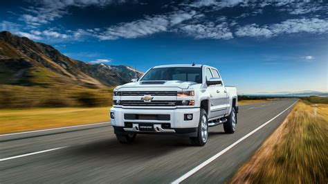 Chevrolet Silverado 2500 HD LTZ Custom Sport Crew Cab 2018 4K Wallpaper | HD Car Wallpapers | ID ...