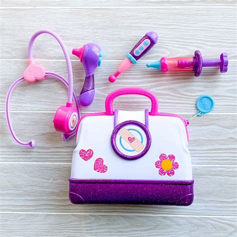 Doc McStuffins Talking Doctor Kit