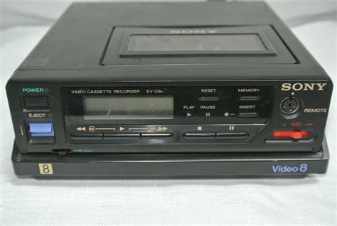 Sony EV-C8U Video 8 Cassette Recorder Player Deck - Powers on and plays ...