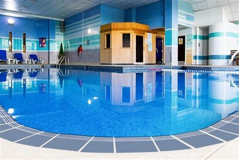 4* Stratford Manor Spa Stay For 2 Voucher - London - LivingSocial