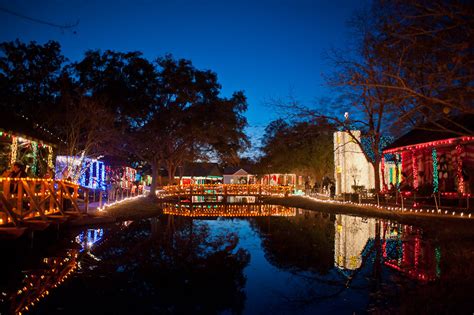 Noel Acadien au Village - Christmas at Acadian Village - Lafayette