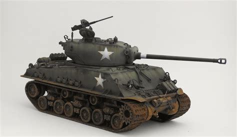 1945 Easy Eight Sherman. My first historical tank : modelmakers