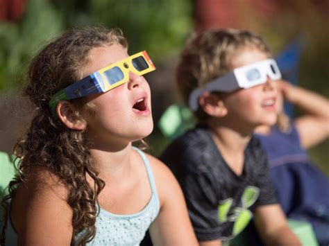 Please Read: Amazon Offering Refunds for Unsafe Solar Eclipse Glasses - 1redDrop