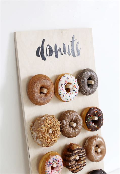 DIY Donut Wall - The Merrythought