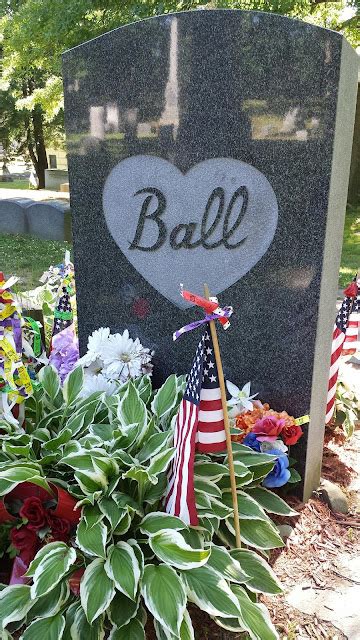 A Bunch of Lonesome Heroes: Grave of Lucille Ball at Lakeview Cemetery ...