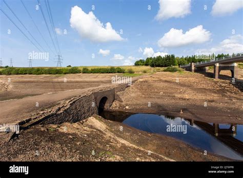 Ripponden,West Yorkshire, UK, 28th August 2022 UK Weather Baitings Dam is at its lowest level in ...