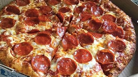 Pizza Delivery Altoona, PA - Reasons Why Pizza Is The Best Food - YouTube