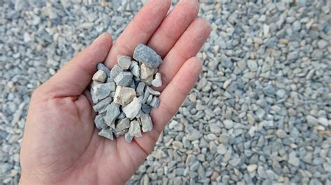 What Size Gravel is Best for Driveways? Guide on Which to Use – Best Home Fixer