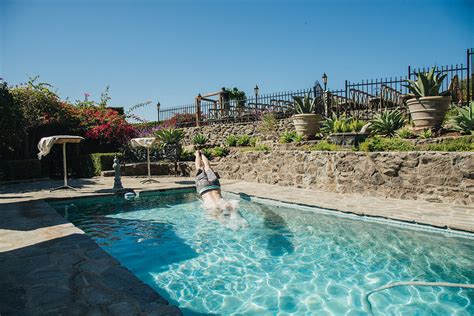 Your dream garden wedding at the Stone Manor Malibu - sergeygreen.com