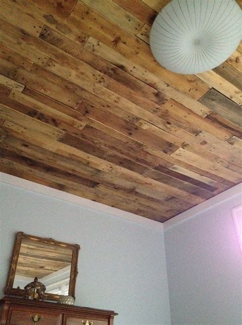 Stylish Home Basement Ceiling Ideas for Different Rooms | Pallet ceiling, Basement decor, Wood ...