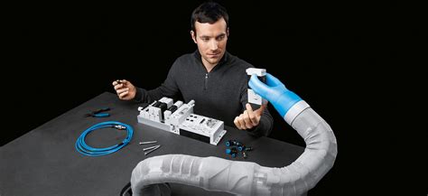 BionicSoftArm | Festo GB