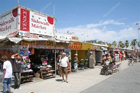 Venice Beach Boardwalk Shops, Los Angeles, CA – Stock Editorial Photo © jabiru #11779037