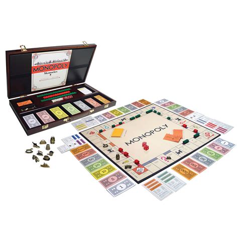 Monopoly Deluxe - 1935 Wood Edition | The Green Head