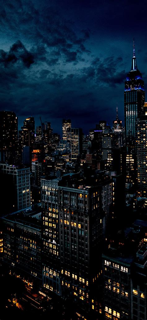 Gotham City (): Amoledbackground, Gotham City Skyline HD phone ...