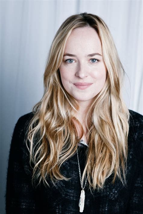 Dakota Johnson With Blonde Hair : dakotajohnson