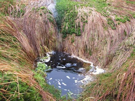 Source of the River Ure © Martin Thackeray :: Geograph Britain and Ireland