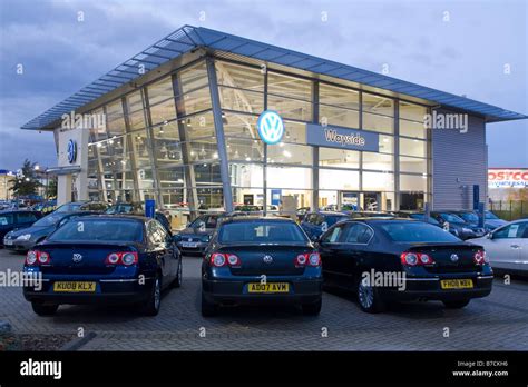 Volkswagen Showroom - Milton Keynes - Buckinghamshire Stock Photo - Alamy