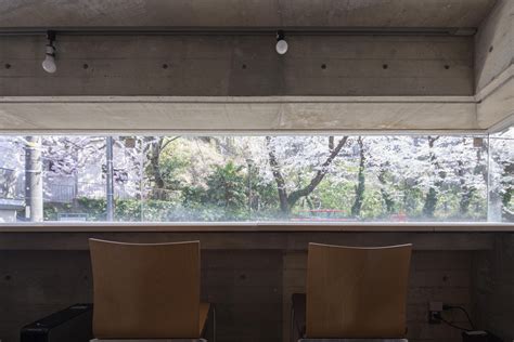 Gallery of Oriel Window House / Shinsuke Fujii Architects - 7