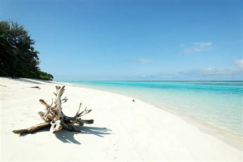 Top 5 Most Gorgeous Beaches in Papua New Guinea - toplist.info