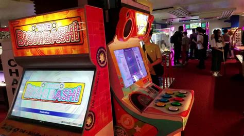 Video Game Arcade Tours - Las Vegas Arcade Soho (London, UK) - YouTube