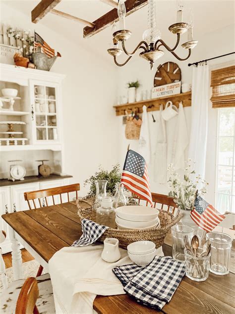 Farmhouse Summer Decor, Cozy Farmhouse, Country Home Decor, Vintage Farmhouse, Farmhouse Living ...