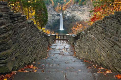 Hike to Taughannock Falls | Park in new york, Waterfall pictures ...