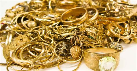 How to Sell Your Old Gold Jewellery - Gold Smart