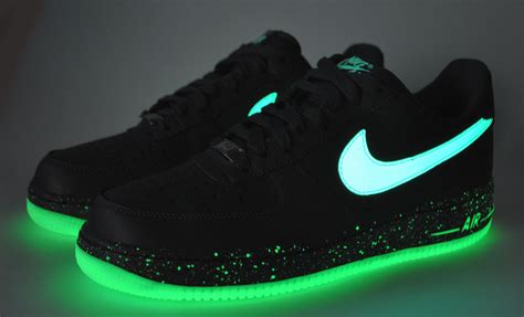 Nike Glow In The Dark Athletic Shoes | Skin care and Glowing | Claude