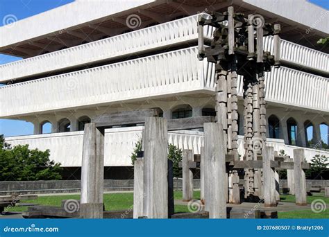 Outdoor Art Exhibit with View of State Museum in Background, Empire ...