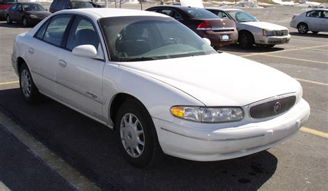 2001 Buick Century - Information and photos - MOMENTcar