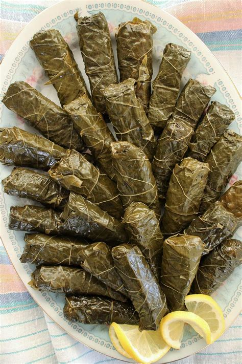 Yalanchi (Vegetarian Stuffed Grape Leaves) | Mission: Food