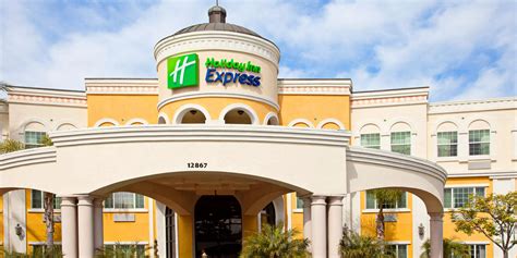 Holiday Inn Express & Suites Garden Grove-Anaheim South Map & Driving ...