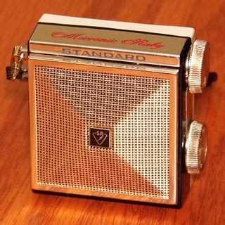 Vintage Standard Micronic Ruby Micro Transistor Radio, Mod… | Flickr