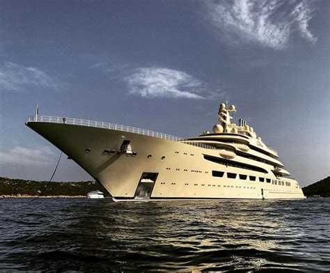 Dilbar - the world's largest super yacht ⋆ Mega Yacht Guy