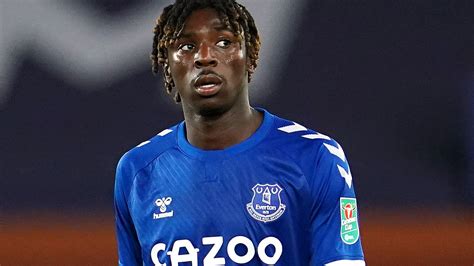 Moise Kean: Paris Saint-Germain sign Everton forward on loan | Football ...