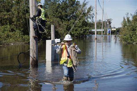 Photos: Devastating aftermath of Hurricane Matthew - WTOP News