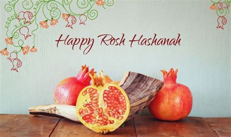 Rosh Hashanah 2019 greetings: How do you wish someone a happy Rosh Hashanah? | Express.co.uk