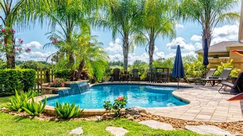 Unique Pool Landscaping Ideas – Forbes Advisor