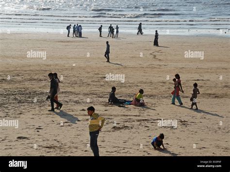 Juhu beach, Mumbai, india Stock Photo - Alamy