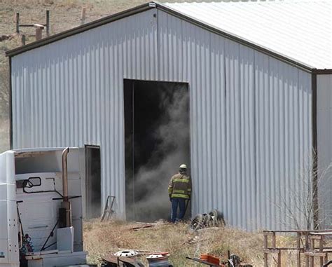 Vehicle fire in a warehouse - Wildfire Today